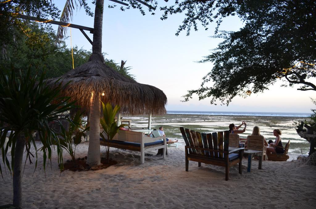 Serene Beach Villa Gili Trawangan Dış mekan fotoğraf