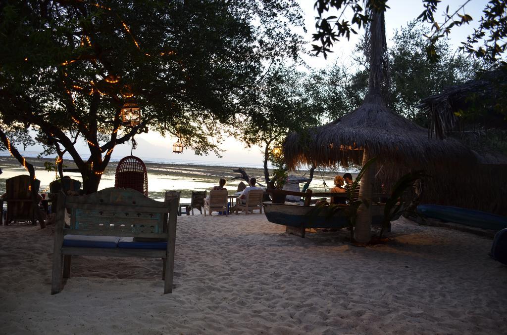Serene Beach Villa Gili Trawangan Dış mekan fotoğraf