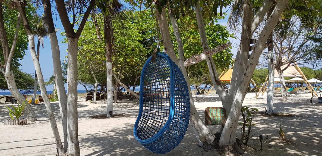 Serene Beach Villa Gili Trawangan Dış mekan fotoğraf